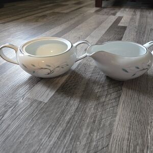 HIRA Vintage Fine China Creamer Sugar Bowl Set Platinum Blue Scroll Vines MCM